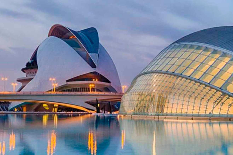 Barcelona: Private Transfer to Valencia Barcelona: Private Transfer to Valencia - CLON