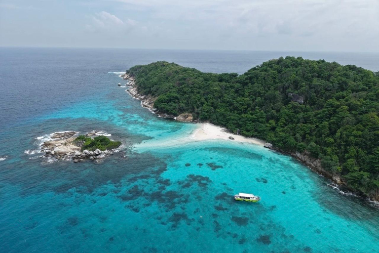 Phuket Luxury Small Group Yacht Tour & Water Toys & Racha