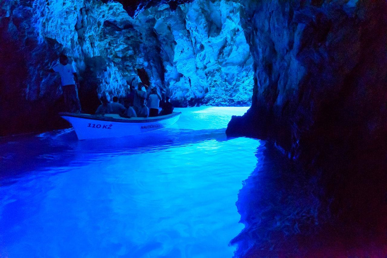 Hvar:Blue & Grenn Cave and Vis Island Private Speedboat Tour
