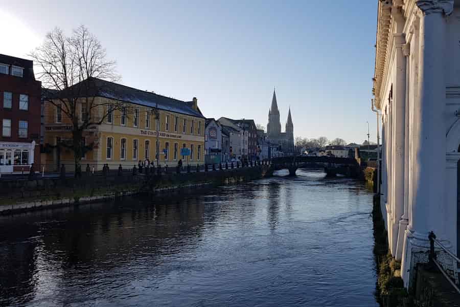 Rondleiding door de stad Cork in het Frans met een gids