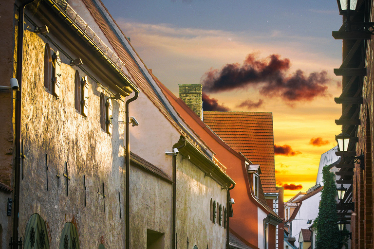 Riga: Old Town Photo Orienteering Game