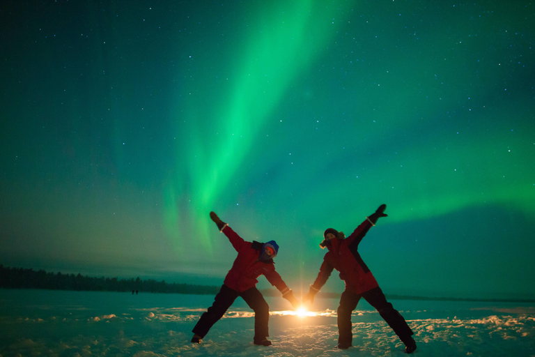 Rovaniemi : Visite en petit groupe pour la photographie de la garantie des aurores boréales