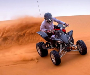 Dubai: Experiencia 60 minutos en quad y cena barbacoa