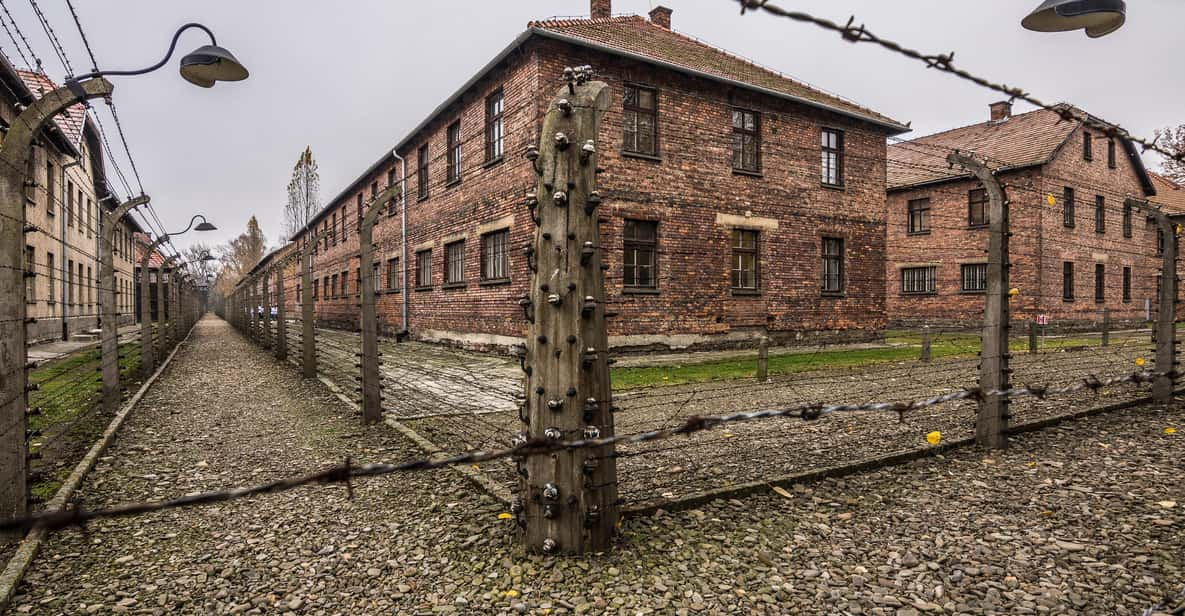 Z Krakowa Auschwitz Birkenau Wycieczka z przewodnikiem i odbiór z