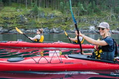 Geiranger: Geführte Kajak-Tour und Wasserfall-Erlebnis