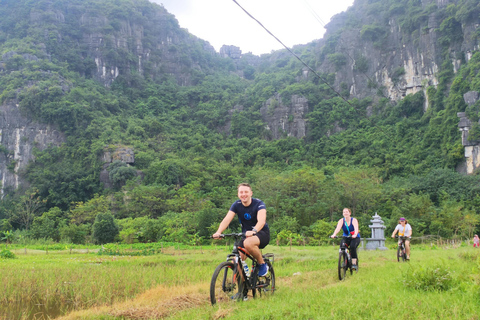 Ninh Binh 2 Dagen 1 Nachten Kleine Groep Van 9 Tour Vanuit Hanoi