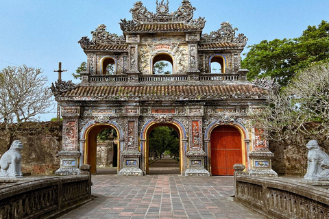 Da Nang/Hoi An: Hue City &amp; Hai Van Pass 1 Day TourHue City &amp; Hai Van Pass 1 Day Tour From Da Nang