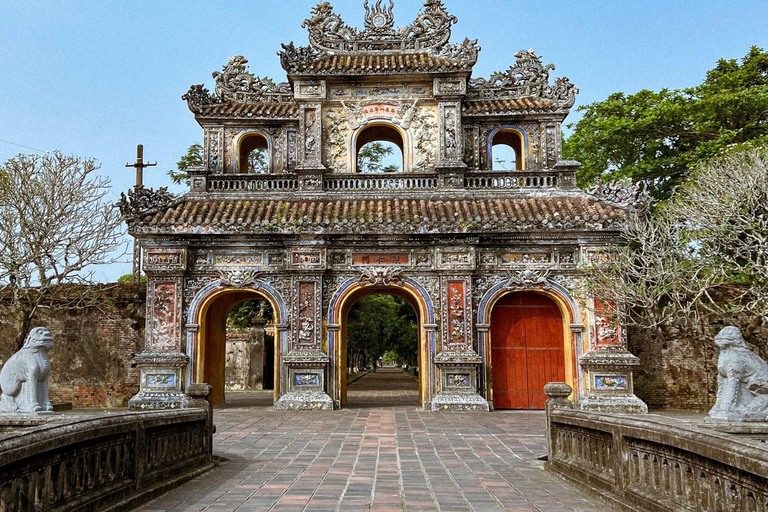 Da Nang/Hoi An: Hue City &amp; Hai Van Pass 1 Day TourHue City &amp; Hai Van Pass 1 Day Tour From Da Nang