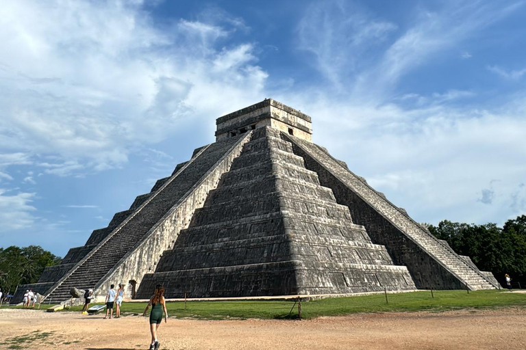 Cancun: Chichen Itza, Cenote and Valladolid Full-Day Trip