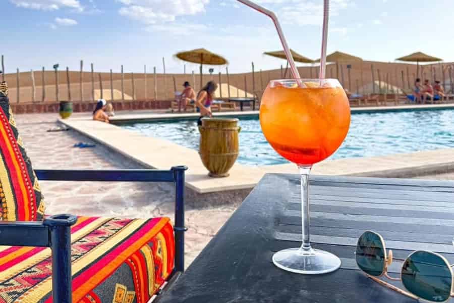 Ab Marrakesch: Tag in der Agafay-Wüste mit Pool, Mittagessen & Transfer. Foto: GetYourGuide