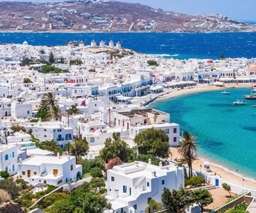 Mykonos Private 4 Hours Van & Walk