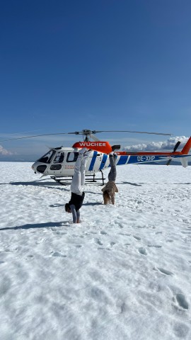 Vanuit Reykjavik: helikoptertour met vuur en ijs met 2 landingen