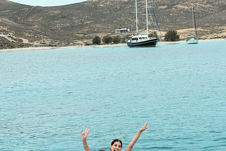 Explore Delos & Rhenia