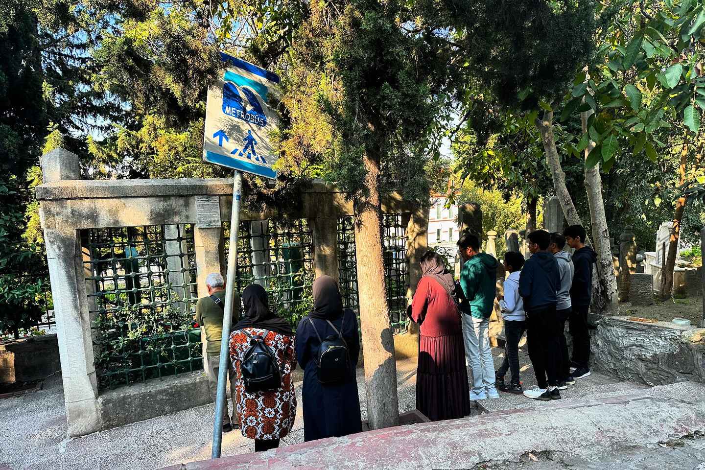 Istanbul: Full Day Islamic Sahaba Tour with Lunch & Transfer