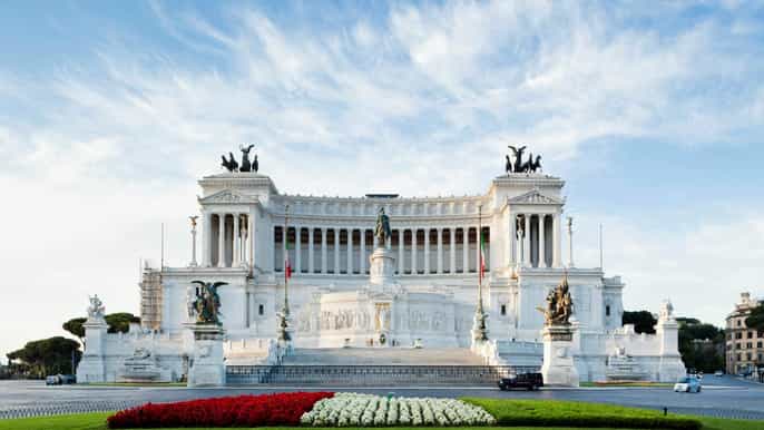 Rome: Vittoriano with Rooftop & Palazzo Venezia Hosted Entry