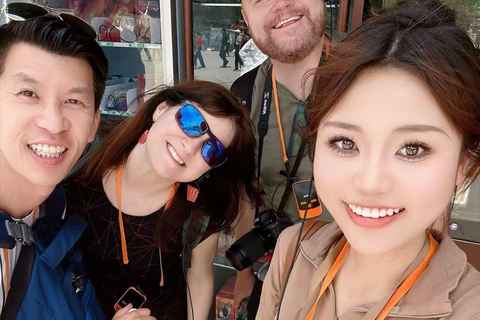 Xi'an Morning Terracotta Army Tour with Local Lunch Small Group Morning Terracotta Army Tour with Local Lunch