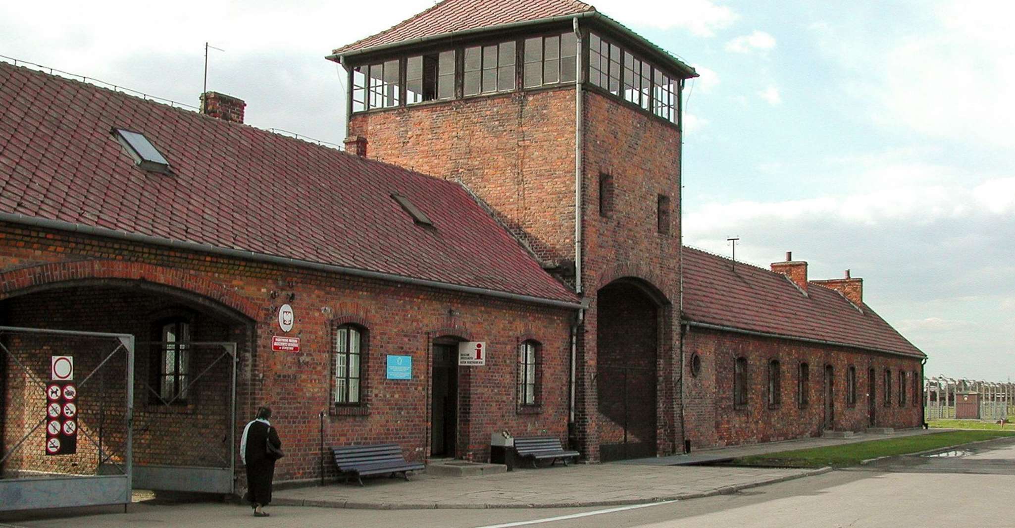 From Krakow, Auschwitz-Birkenau Self-Guided Tour - Housity