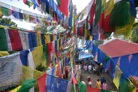 Kathmandu: Nagarjun Jamacho Monastery Guided Hike