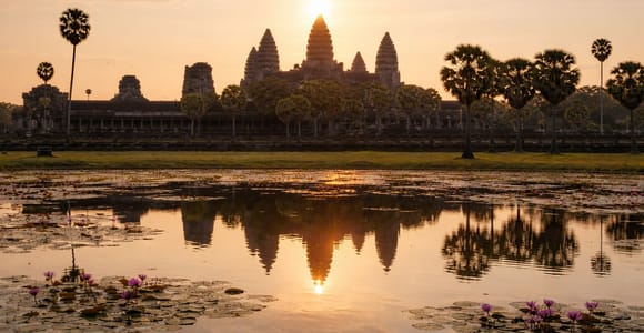 Angkor Wat Private Tour: Explore Top Temples by Car or Tuk-Tuk