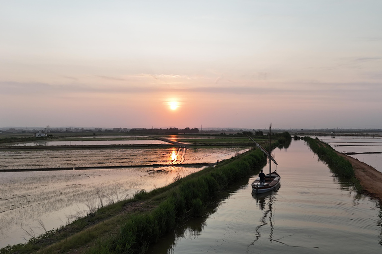 Valencia: Epic Albufera Sunset adventures and fun Albufera experience May 2026