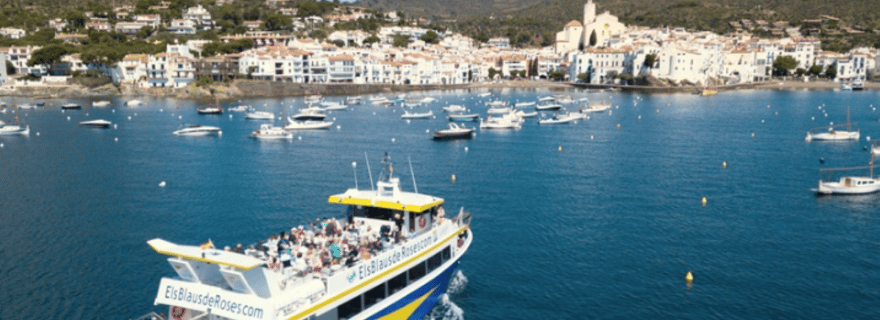 Depuis Roses : Tour en bateau de la côte catalane de Cadaqués