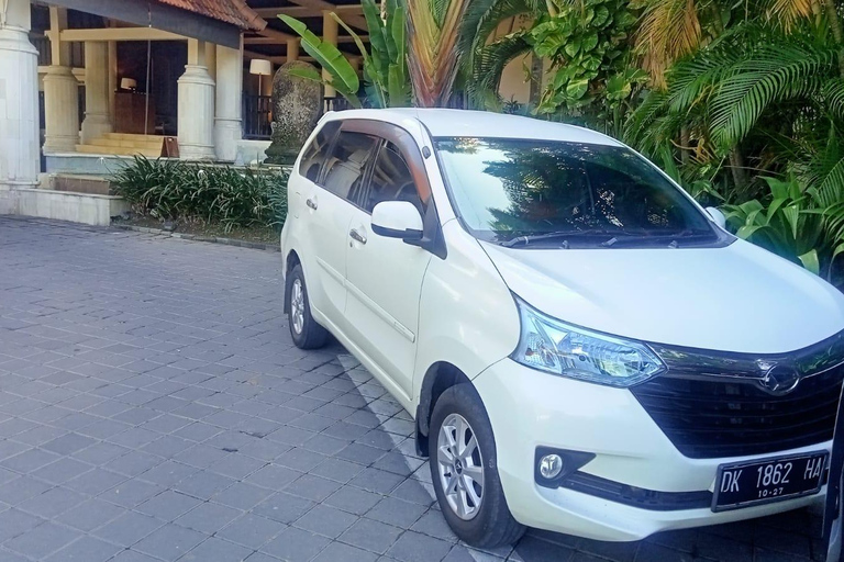 PORTO DE JEPARA : CARRO COM MOTORISTA PRIVADO PARA YOGYAKARTA/BOROBUDUR