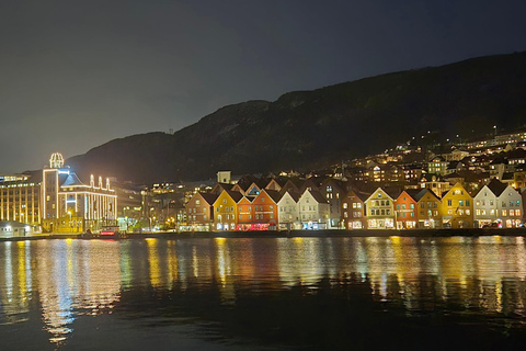 Bergen: Guided Walking Tour with Audio Equipment