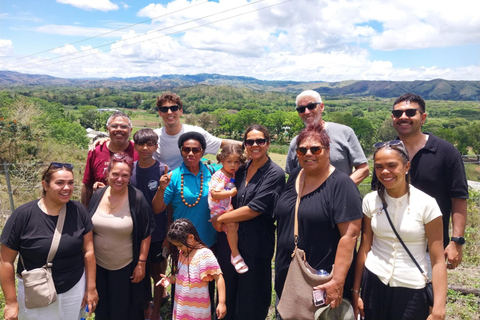 Sigatoka: crucero por el río y visita al valle Salad BowlSigatoka: crucero por el río y excursión al Valle de las Ensaladeras