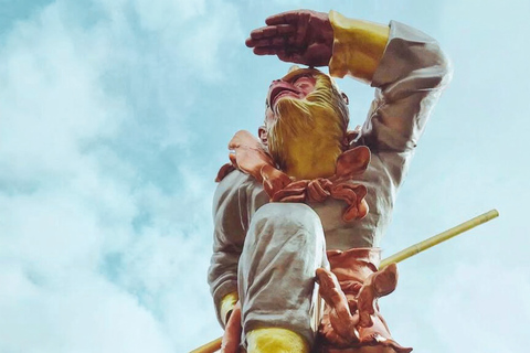 Kajang: Sak Dato Temple, EcoHill Park & Pineapple Farm Tour