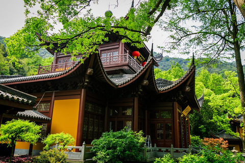 Au départ de Shanghai : visite privée d&#039;une journée à Hangzhou en train à crémaillèreLe guide vous accompagnera tout au long du voyage