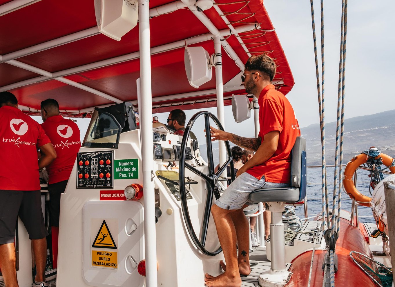 Costa Adeje: Økokrydstogt med hvaler og delfiner med snacks og drikkevarer