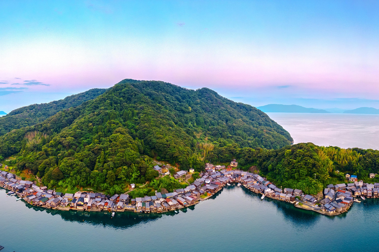 Osaka : Kyoto en bord de mer avec Amanohashidate et Ine no FunayaExcursion en groupe à Kyoto By The Sea, rendez-vous à Tsurutontan Soemoncho