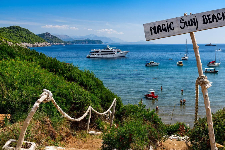 Crociera alle Isole Elafiti e tour in barca per lo snorkeling nella Grotta Azzurra