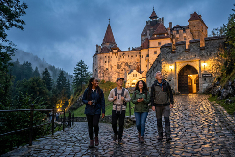 Dracula's Castle, Peles Castle & Brașov Tour from Bucharest MINIVAN - Dracula's Castle, Peles Castle & Brașov Tour