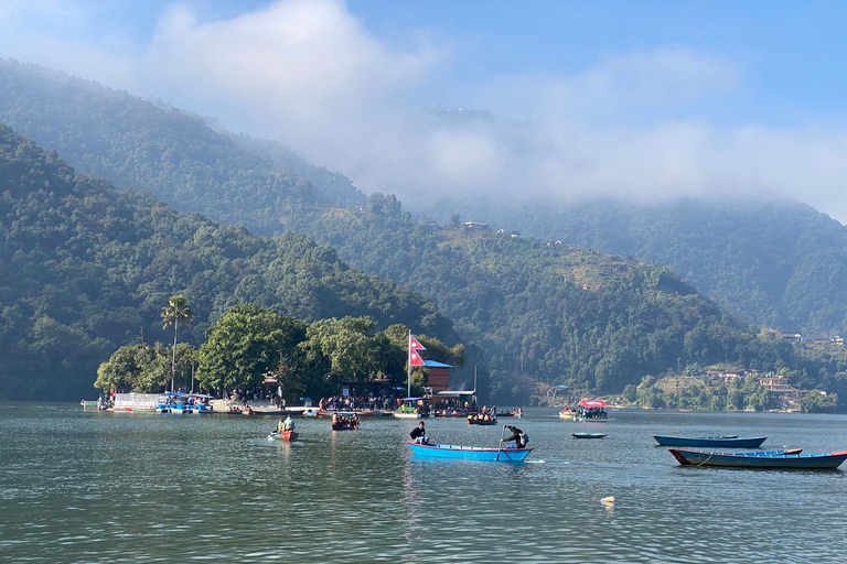 Pokhara Tour Package - 3 dniPokhara Tour Package z Katmandu lub Chitwan - 3 dni