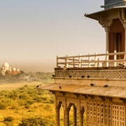 Au départ de Delhi : lever du soleil sur le Taj Mahal et visite privée du Fort d'Agra