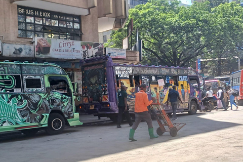 Nairobi: City Walking Tour with Local Food Tasting