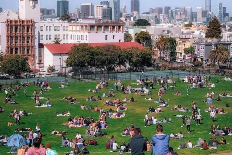 San Francisco : Chinatown Walking Tour With A Guide San Francisco : 2 Hours Chinatown Small Group Walking Tour