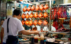 Singapore: Foodie Experience Guided Tour with 5 Tastings