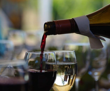 West Kelowna: Wine Tour with Tastings
