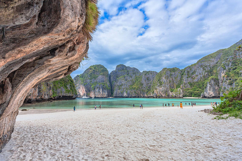 Phi Phi : Excursion d'une demi-journée à Phi Phi pour faire de la plongée en apnée en bateau à longue queue