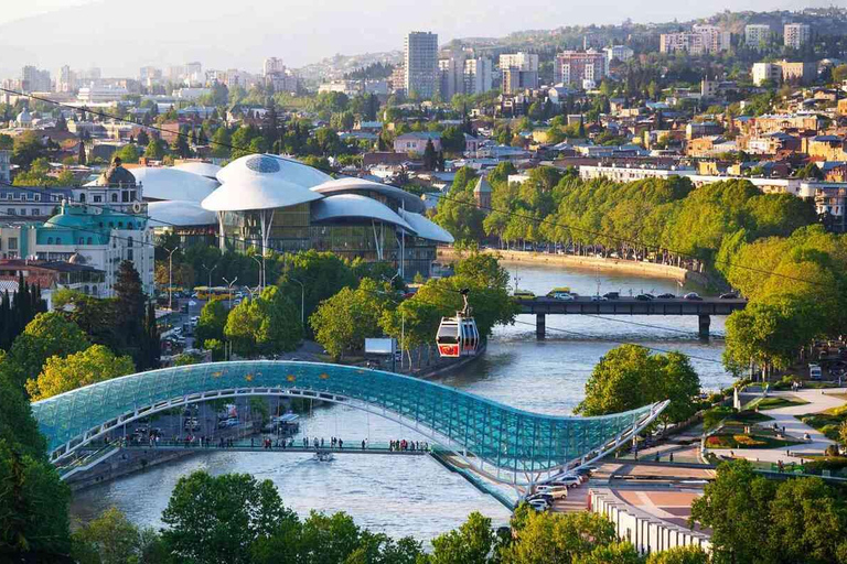 Tbilisi: 7-Day Guided Tour with Hotel and Transfers