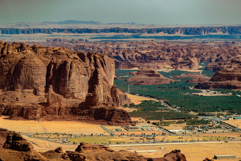 AlUla: Ancient Wonders &amp; City Tour with Lunch