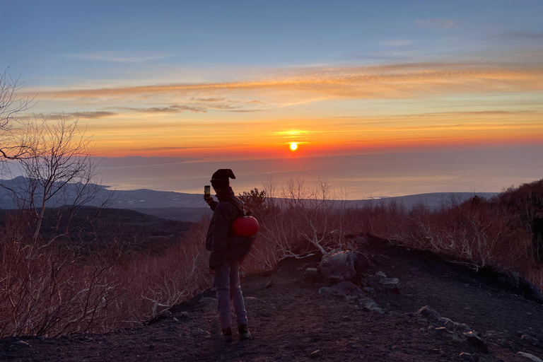 Mount Etna: Sunrise Excursion with an expert Local GuideMount Etna: Sunrise Trekking to Explore the Best Spots