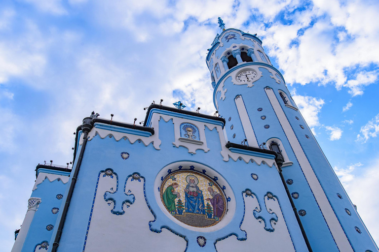 Bratislava: Fully Narrated Old Town and Blue Church Tour