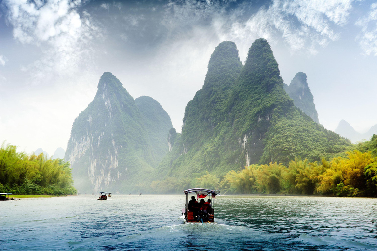 Guilin Day Tour of Yangshuo Xianggong Mountain