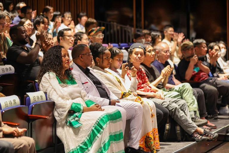 Addis Ababa: Jazz Bar Tour with Live Music and Dinner