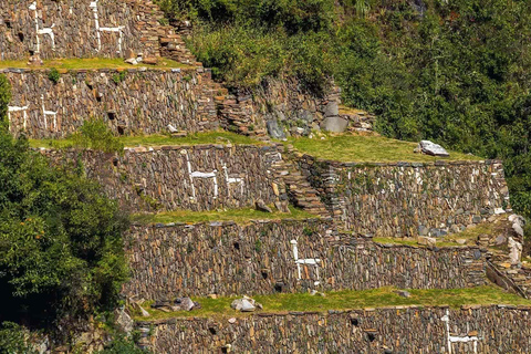 From Cusco: 4-Day Choquequirao Trek - All included