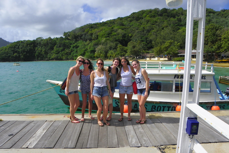 Pequeño Tobago: Tour en barco con fondo de cristal