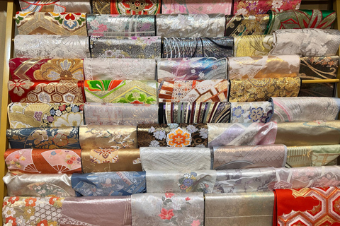 Kyoto: Luxury Kimono Photoshoot With ProfessionalPhotography